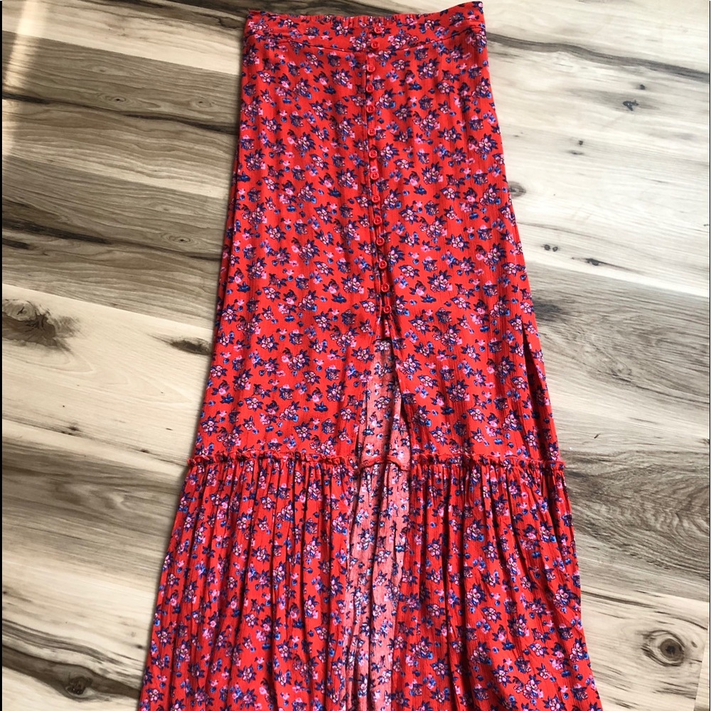 Maxi skirt